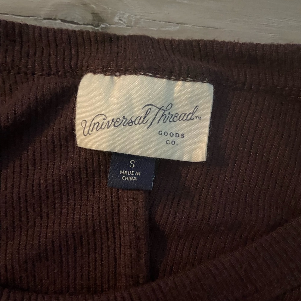 Cropped long sleeve - Picture 3 of 3